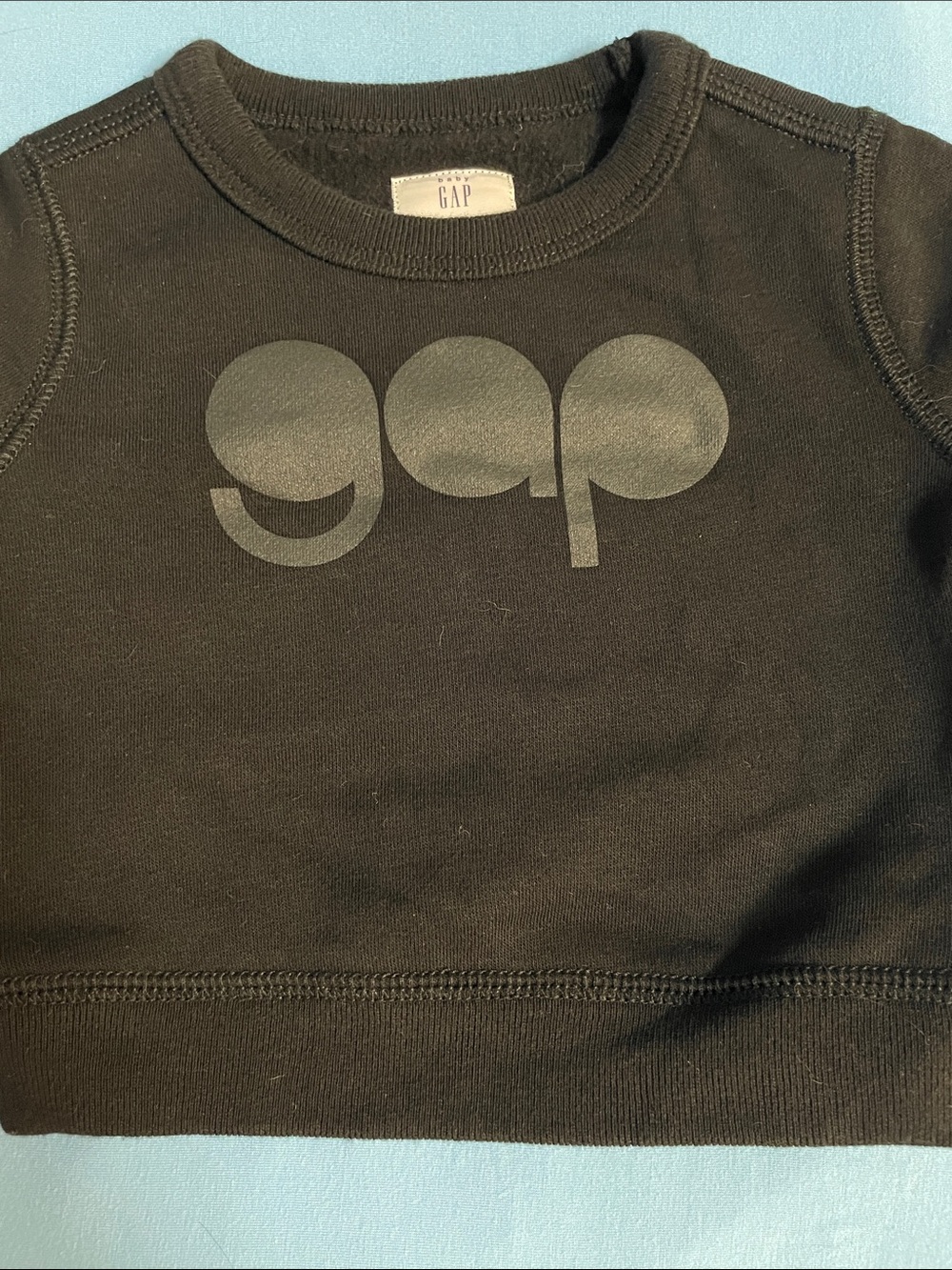 GAP Black Logo Kids Sweatshirt - Classic Crew